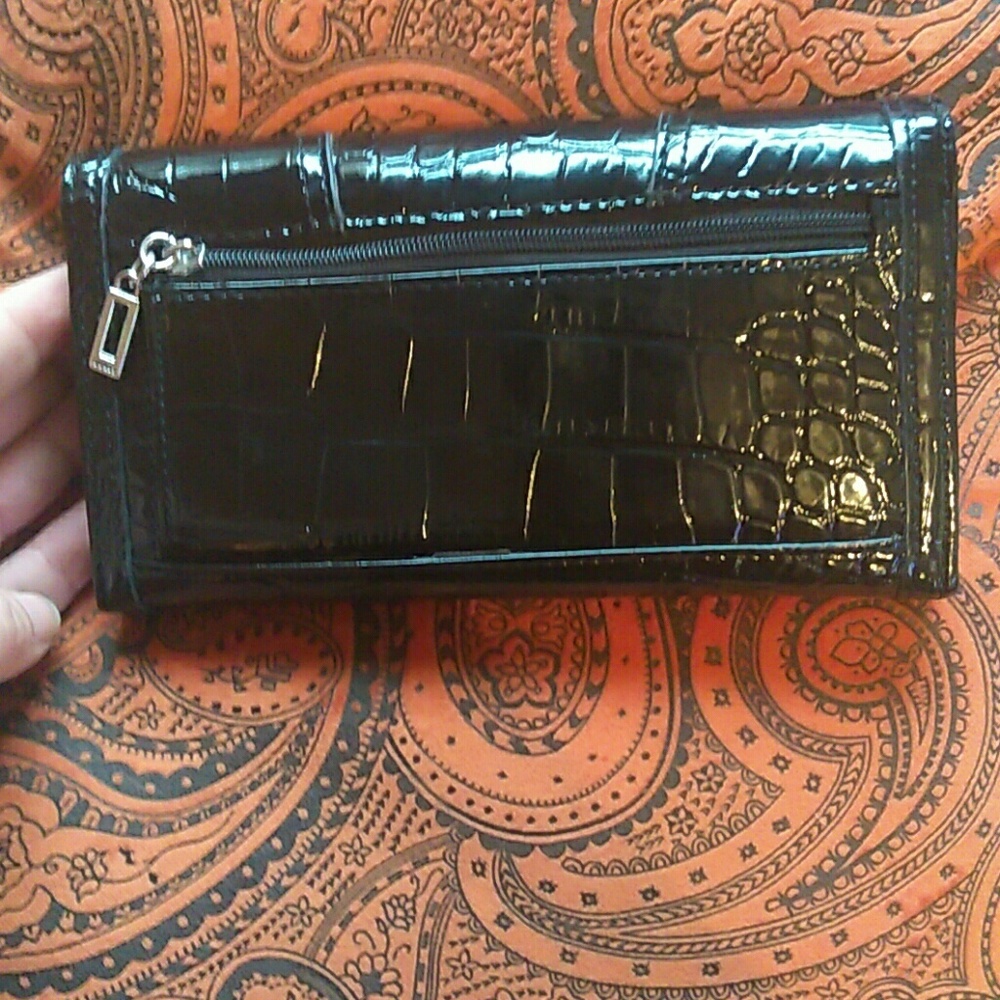 Guess Wallet - Picture 5 of 5